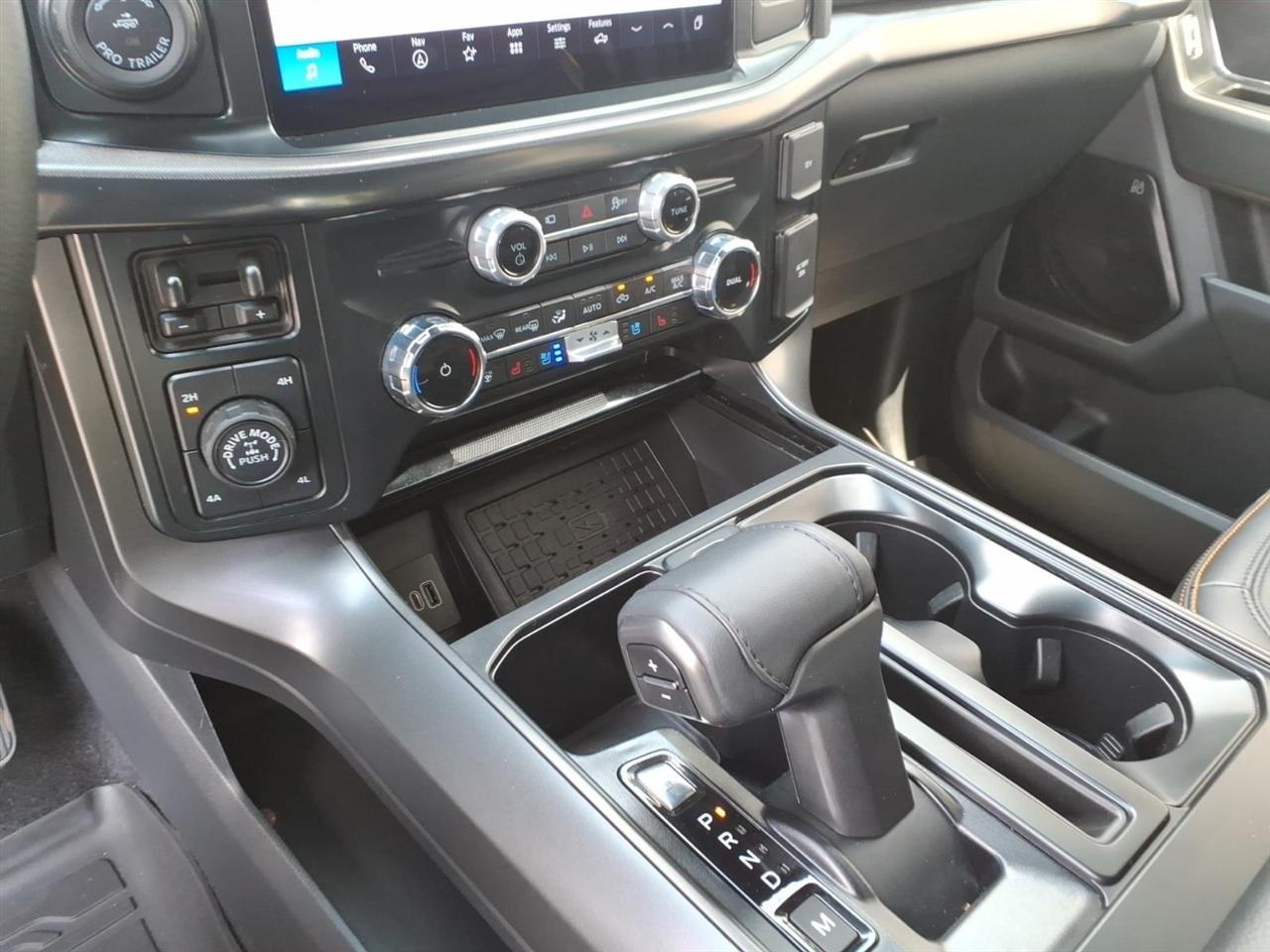 Ford F-150 Tremor SuperCrew 4WD 2025