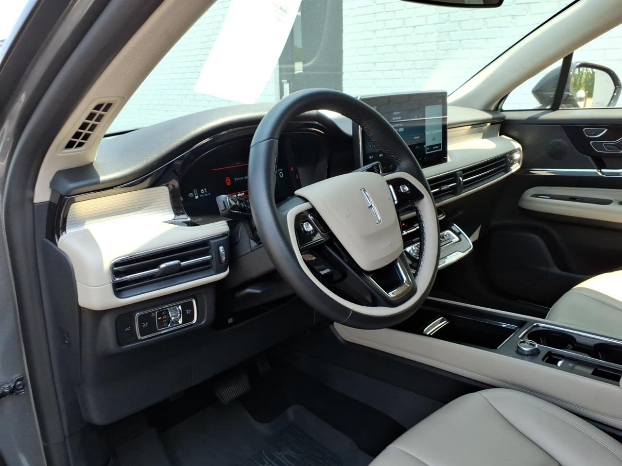Lincoln Corsair Premiere 2025