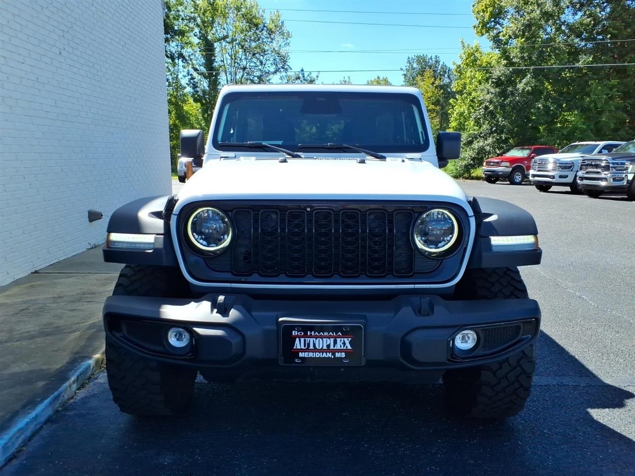 Jeep Wrangler Willys 4x4 2025