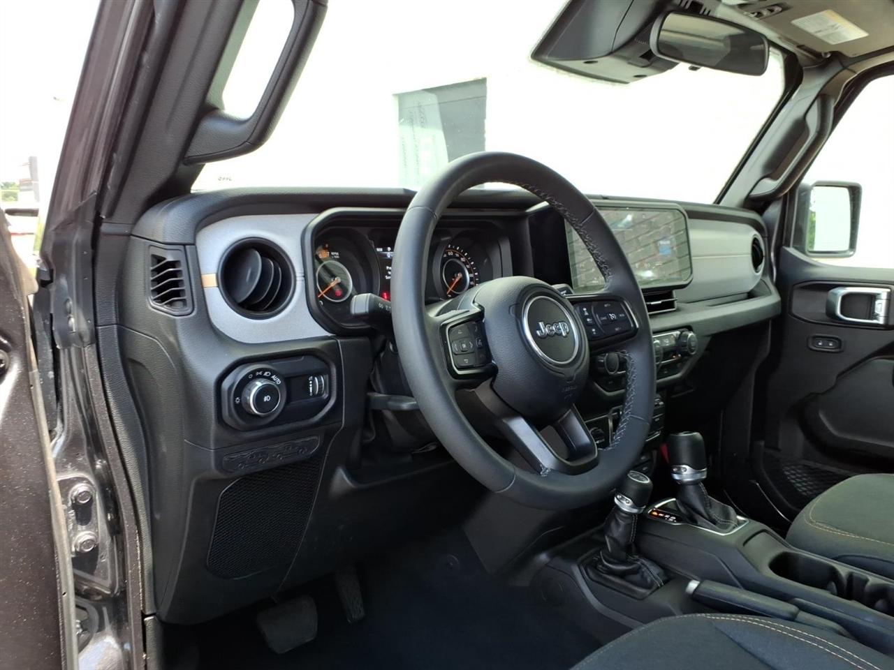 Jeep Wrangler Willys 4x4 2025