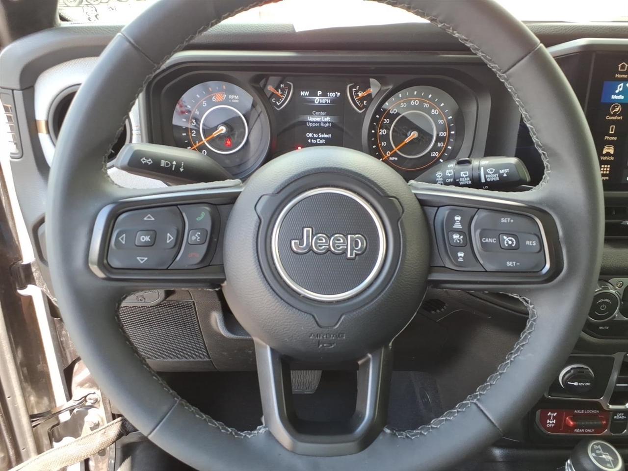 Jeep Wrangler Willys 4x4 2025