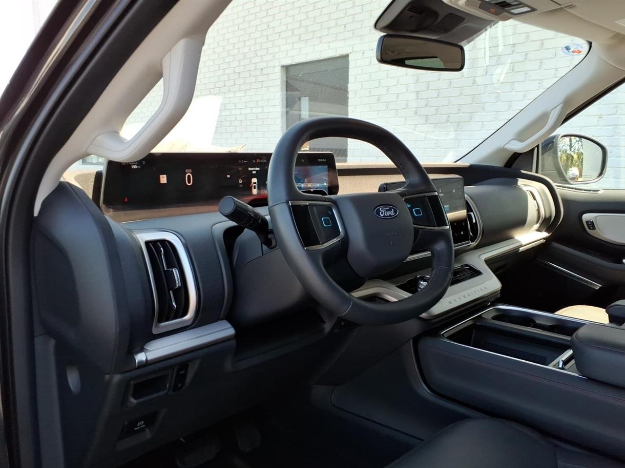 Ford Expedition  2025
