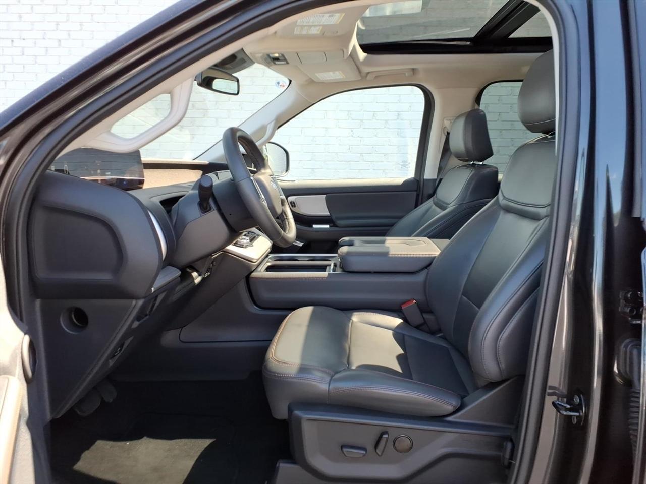 Ford Expedition  2025