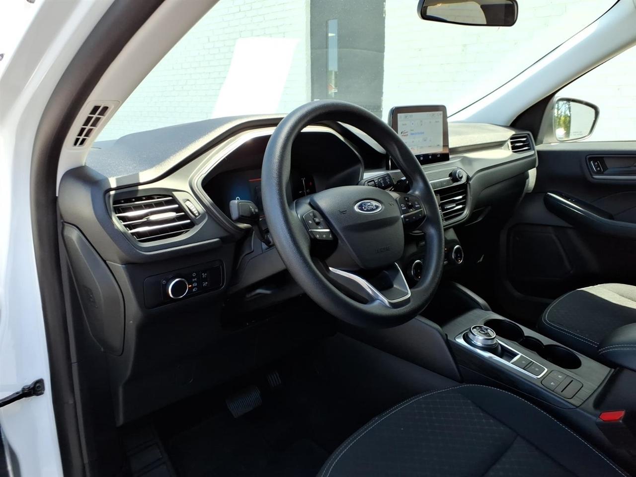 Ford Escape  2025
