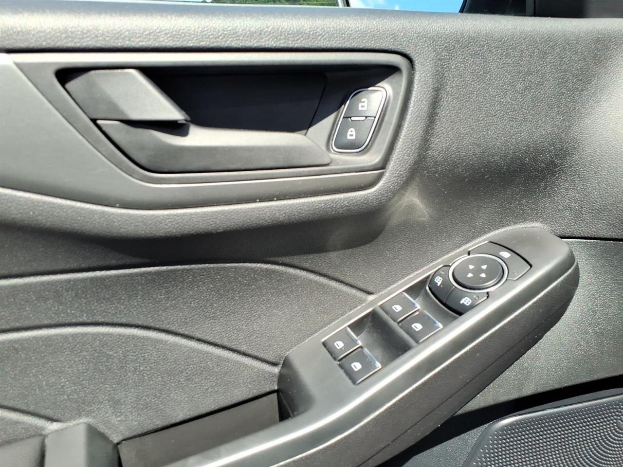 Ford Escape  2025