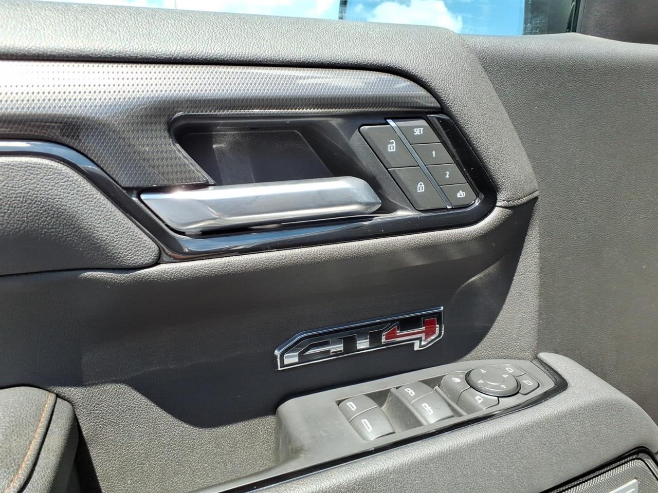 GMC Sierra 1500  2025