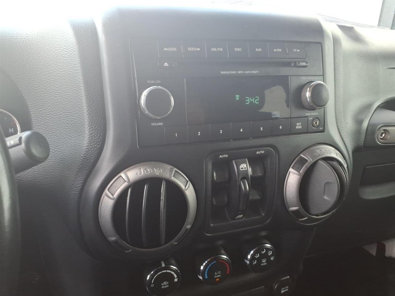 Jeep Wrangler  2012