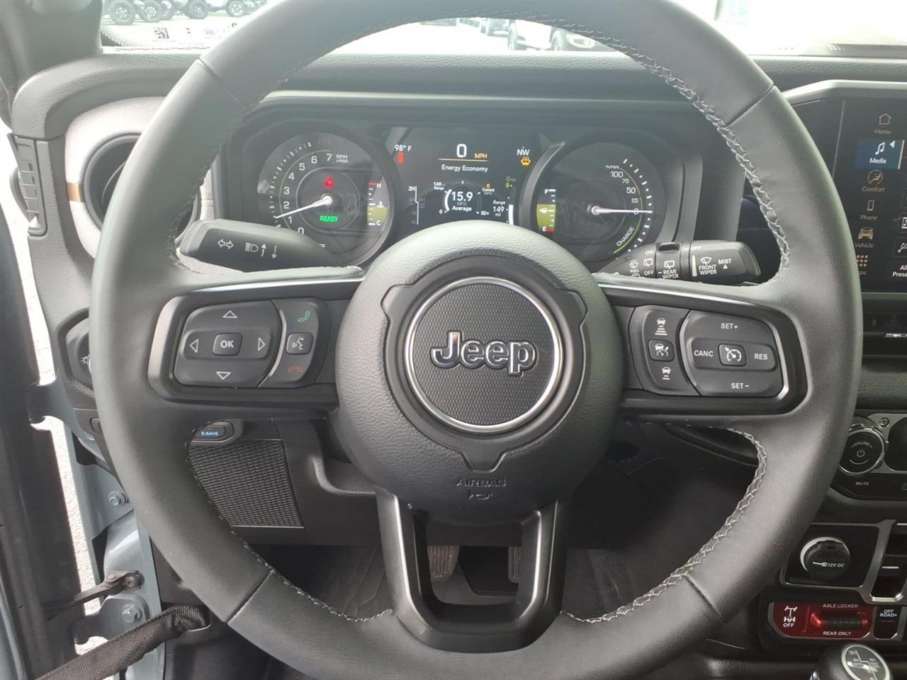 Jeep Wrangler 4xe  2025