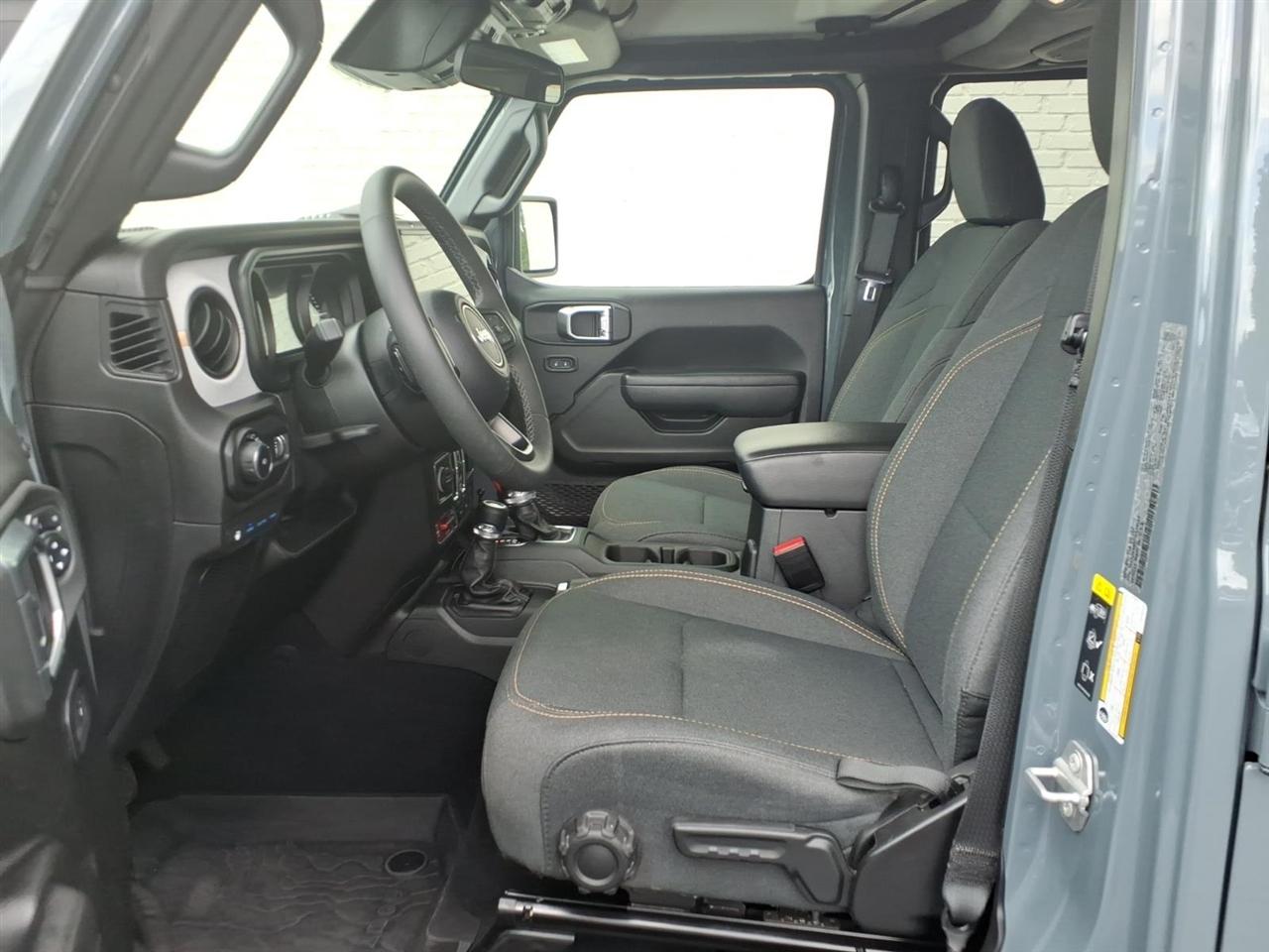 Jeep Wrangler 4xe  2025