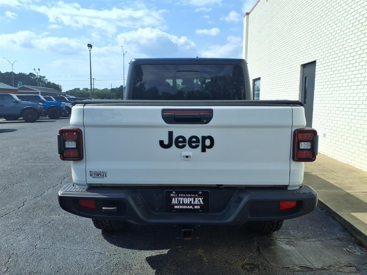Jeep Gladiator  2024