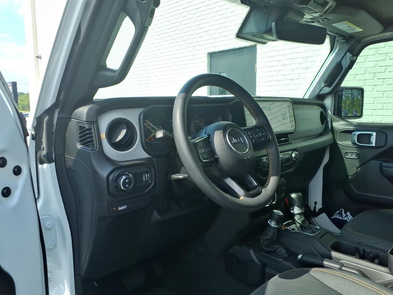 Jeep Gladiator  2024