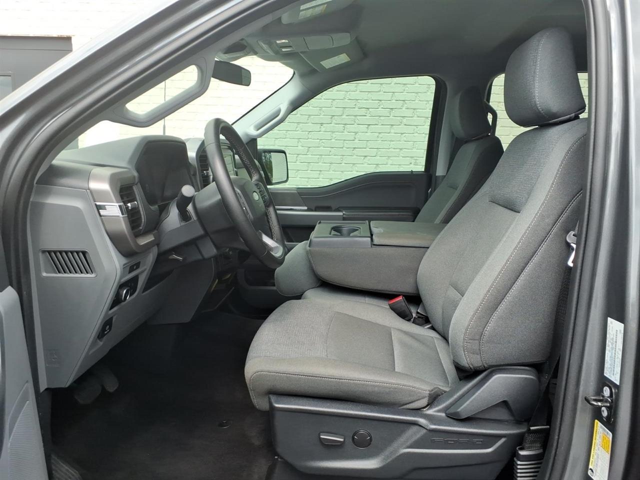 Ford F-150  2025