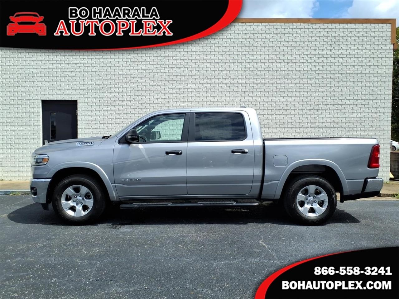 2025 RAM 1500 Big Horn 2WD