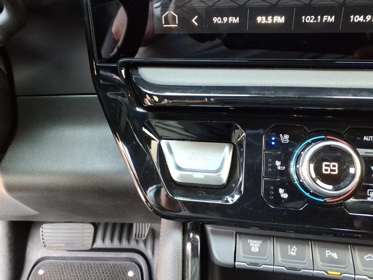 GMC Sierra 2500HD  2025