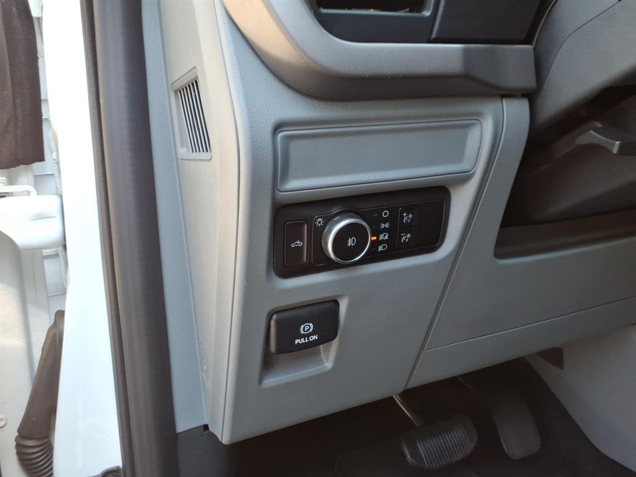 Ford F-150 XLT 2WD 2024