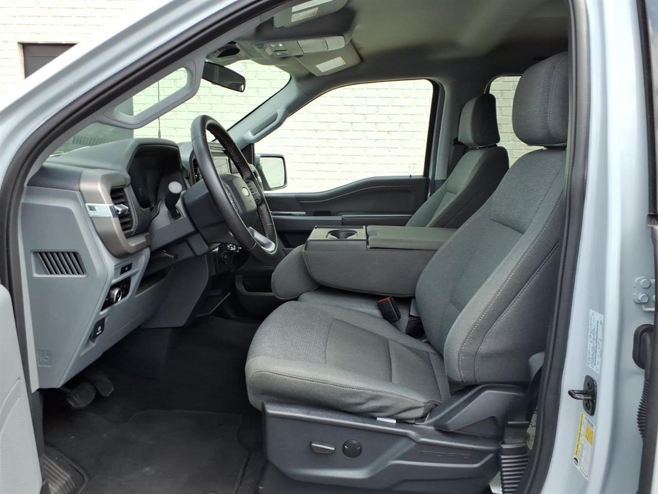 Ford F-150  2025