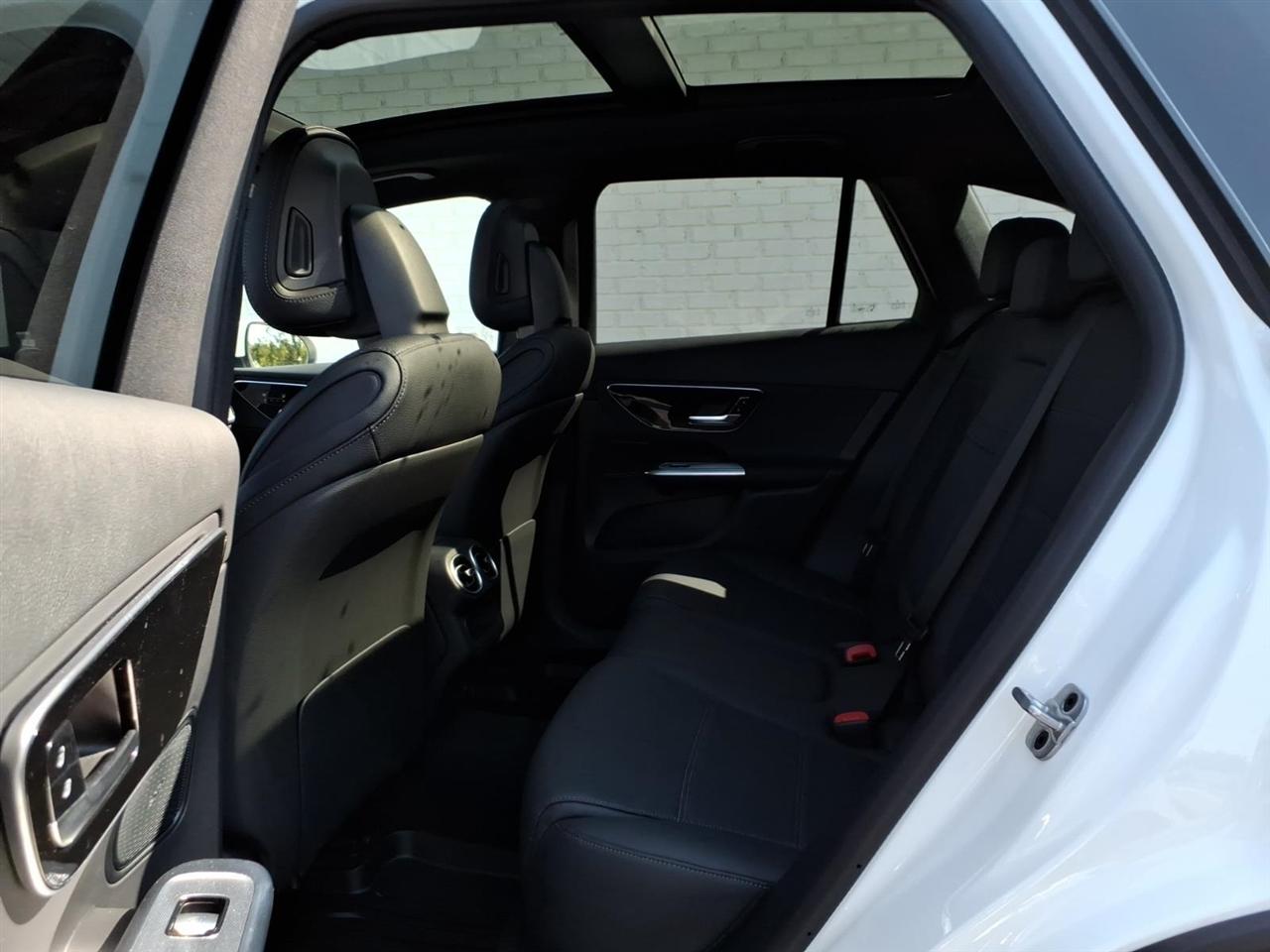 Mercedes-Benz GLC-Class  2026