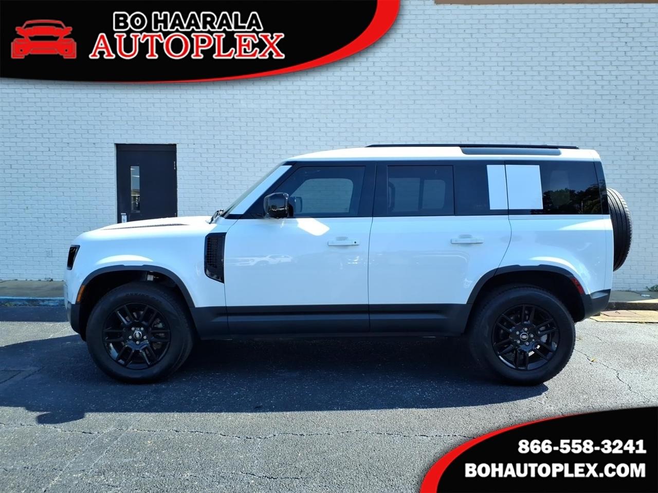 Land Rover Defender  2025