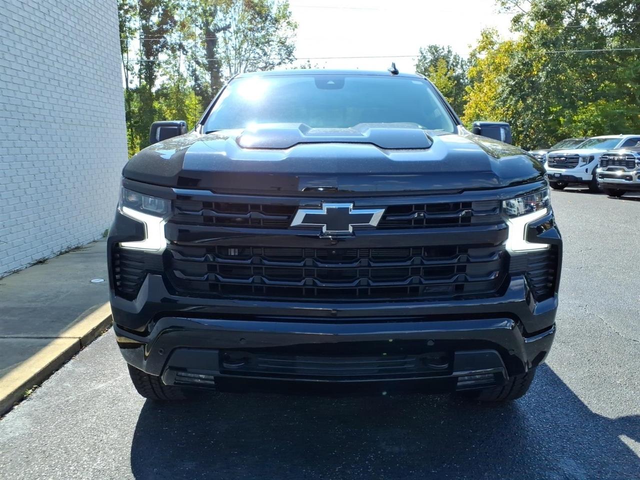 Chevrolet Silverado 1500  2025