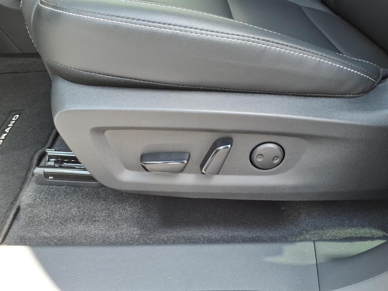Nissan Murano  2025