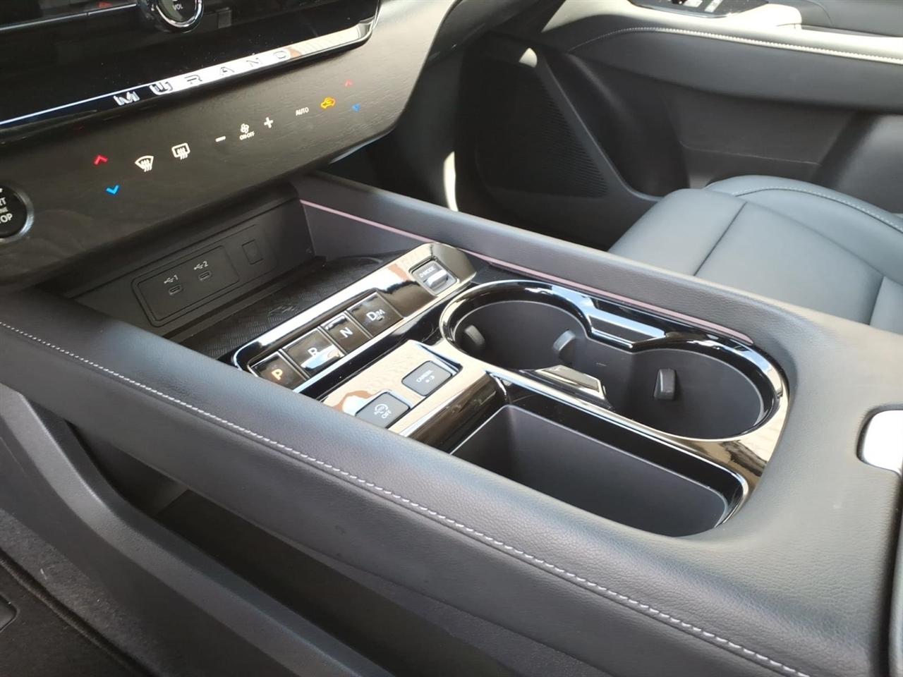 Nissan Murano SL 2025