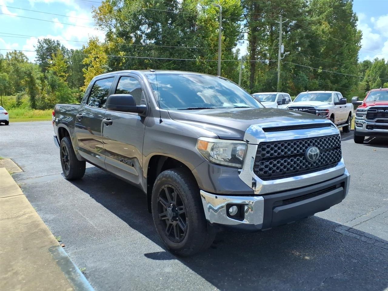 Toyota Tundra  2019