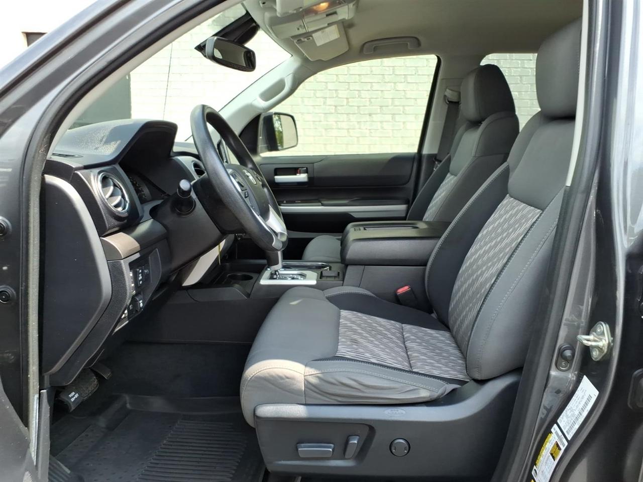 Toyota Tundra  2019