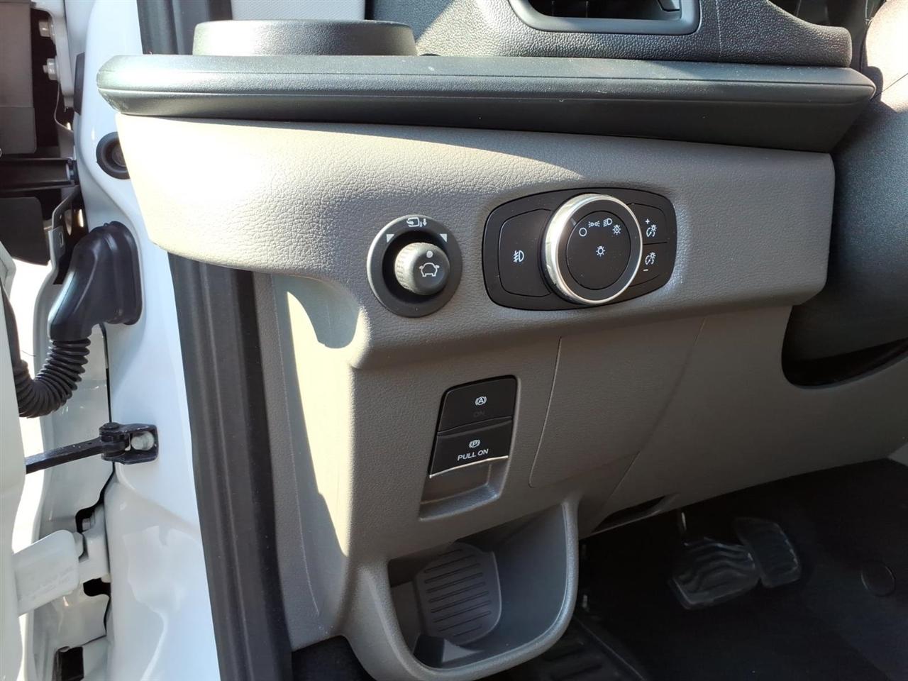 Ford Transit  2025