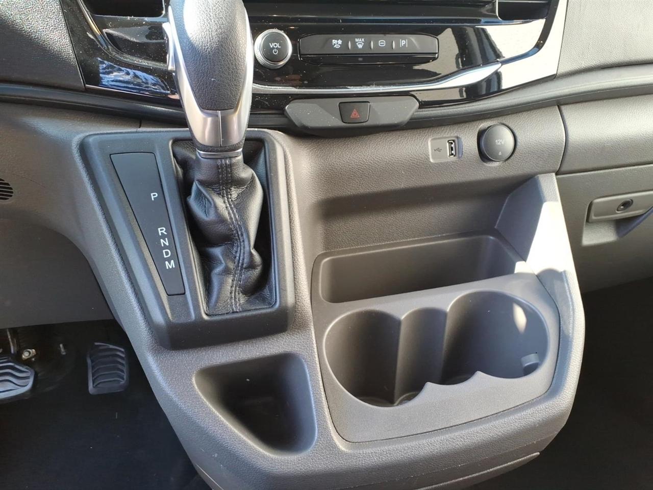 Ford Transit  2025