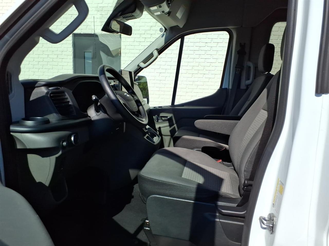 Ford Transit  2025