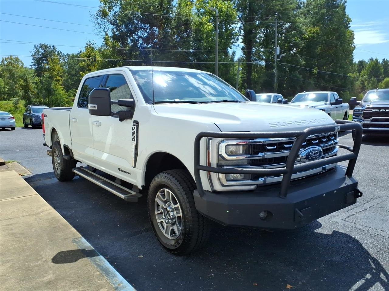 Ford F-250 SD  2025