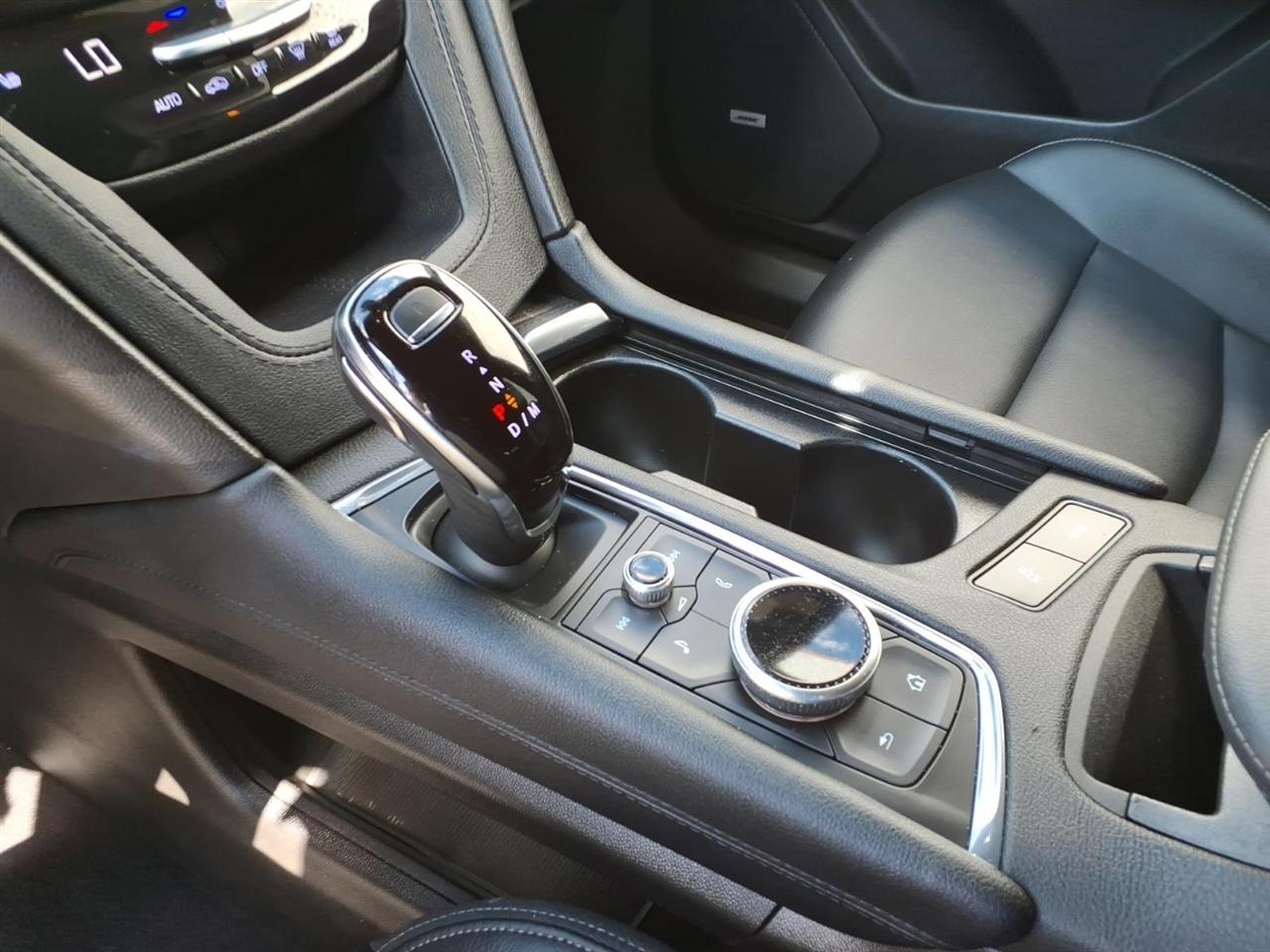 Cadillac XT6  2024