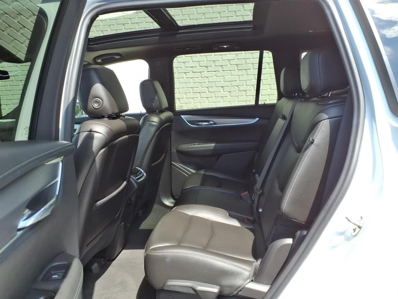 Cadillac XT6  2024