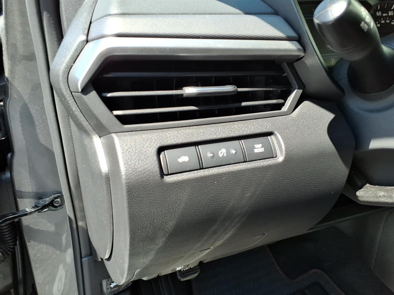 Nissan Altima  2025