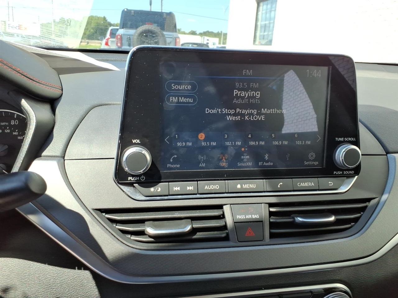 Nissan Altima  2025