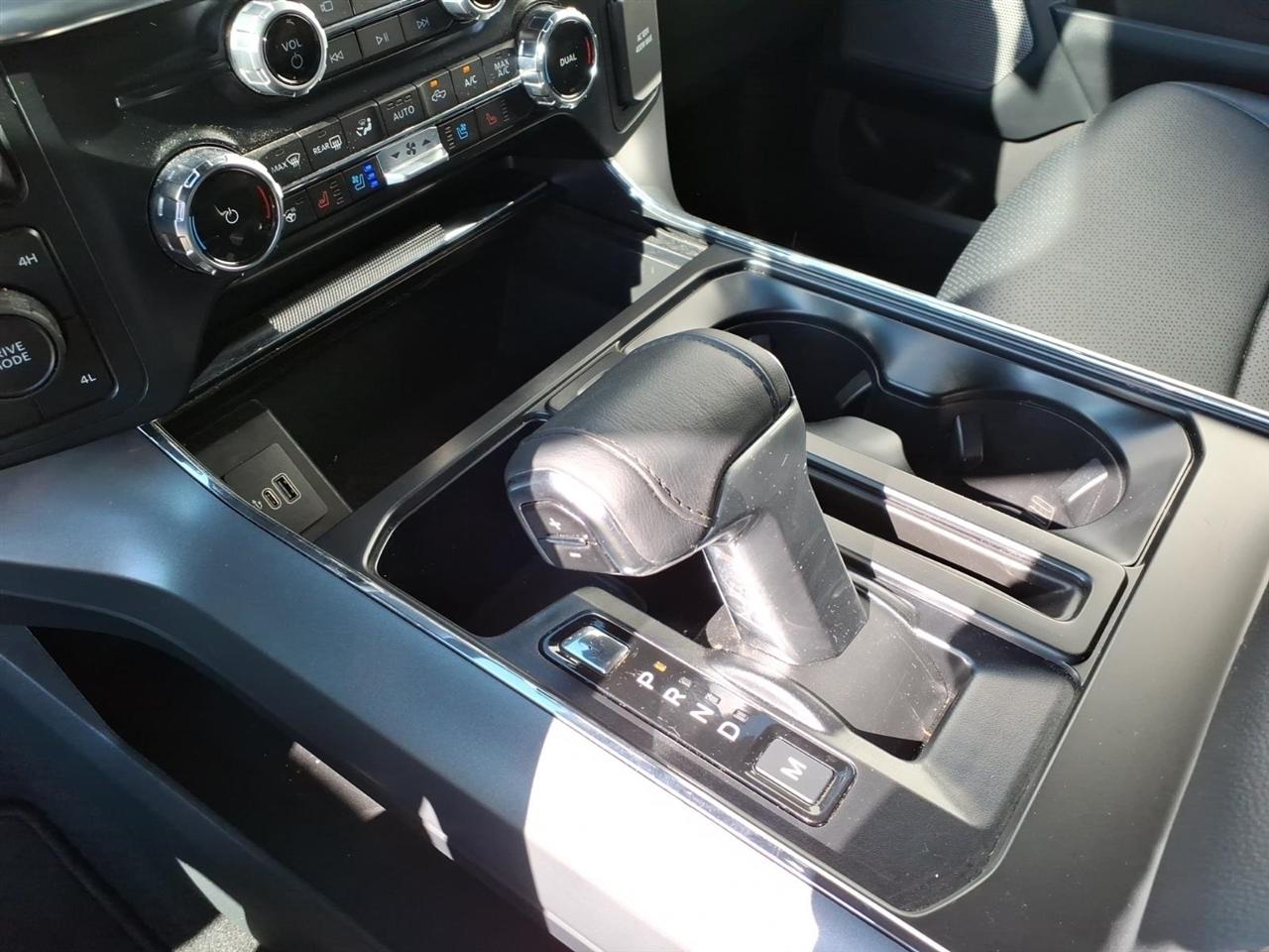 Ford F-150  2025