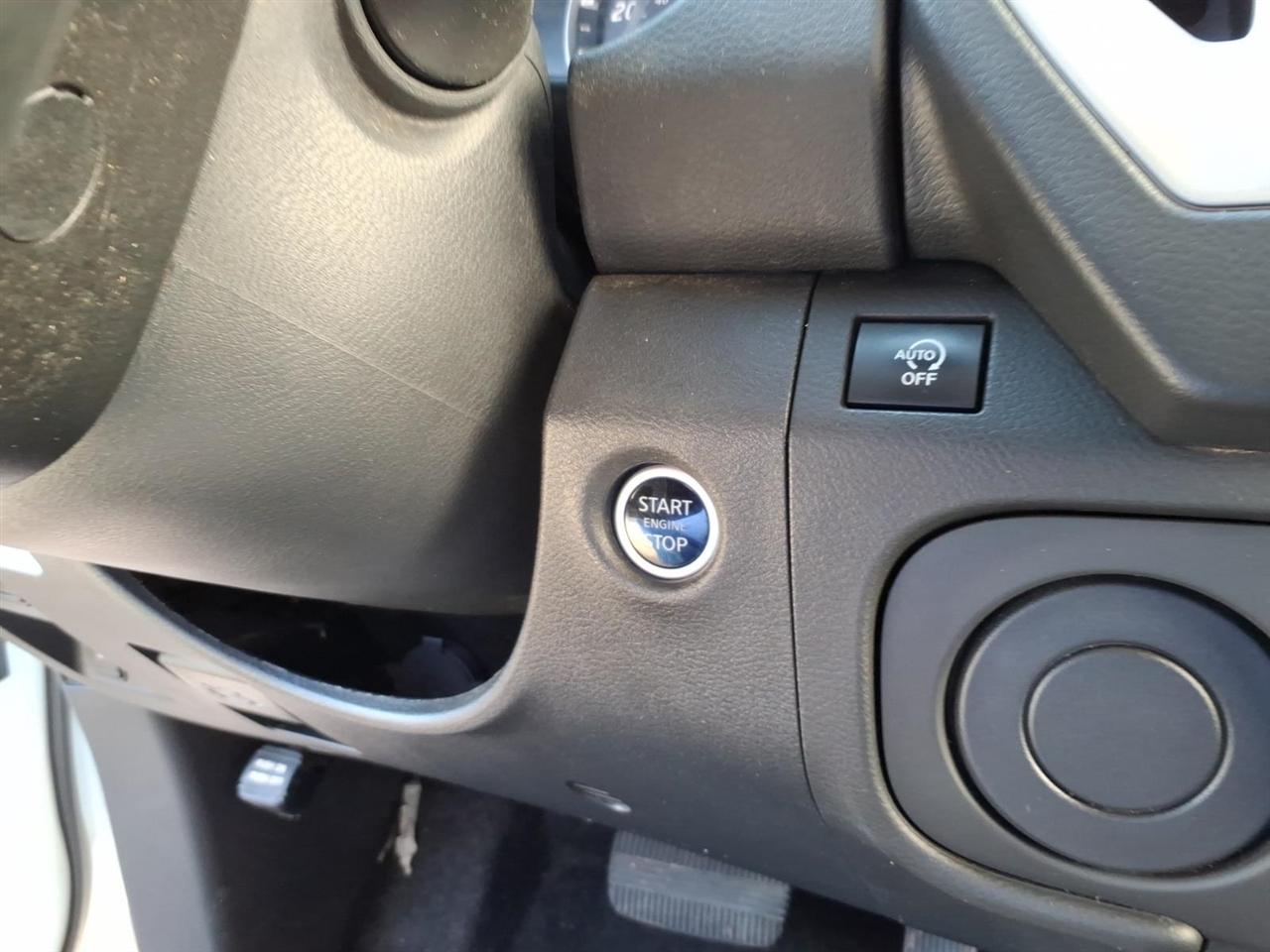 Nissan Frontier  2025
