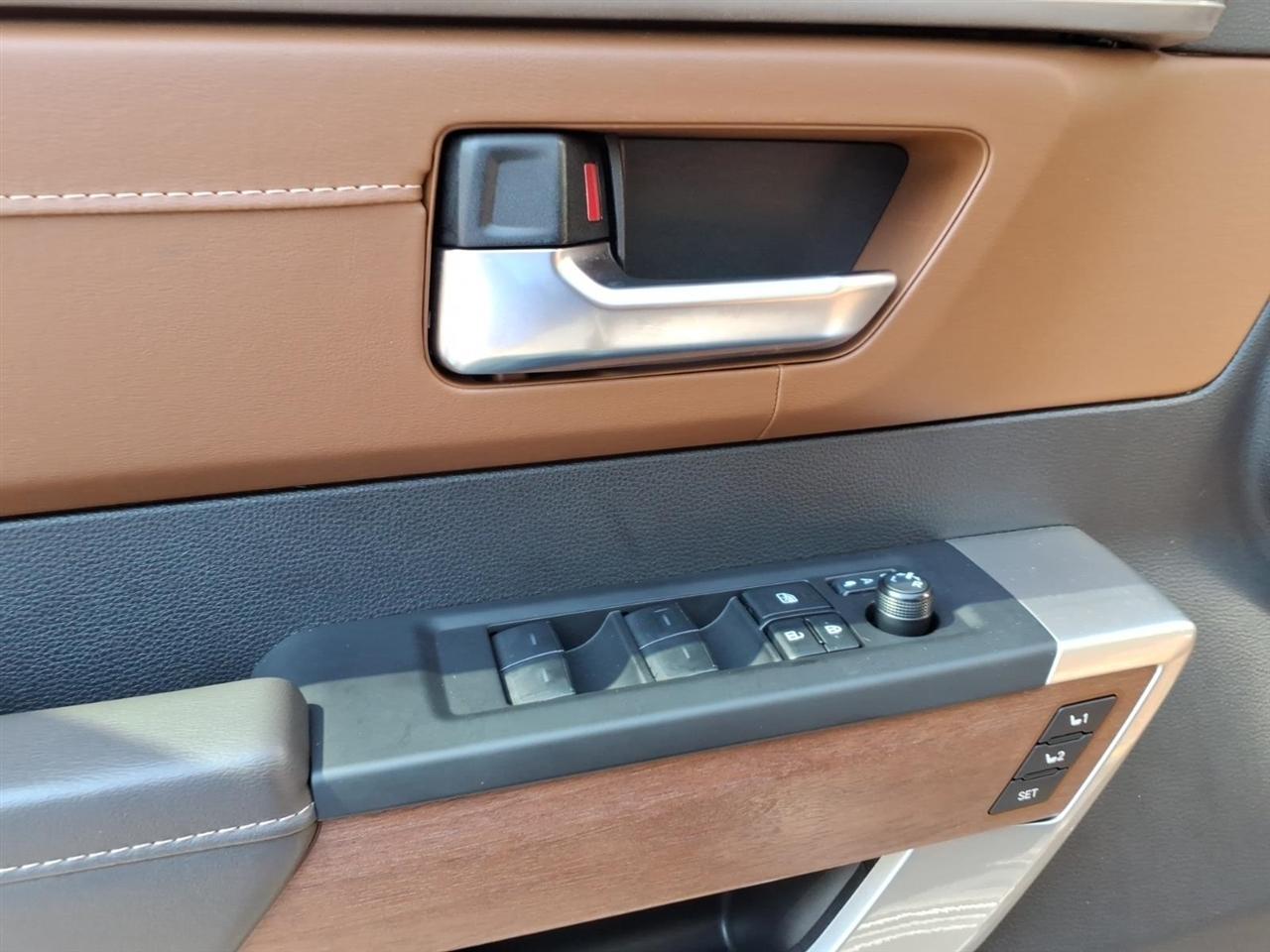 Toyota Tundra  2025