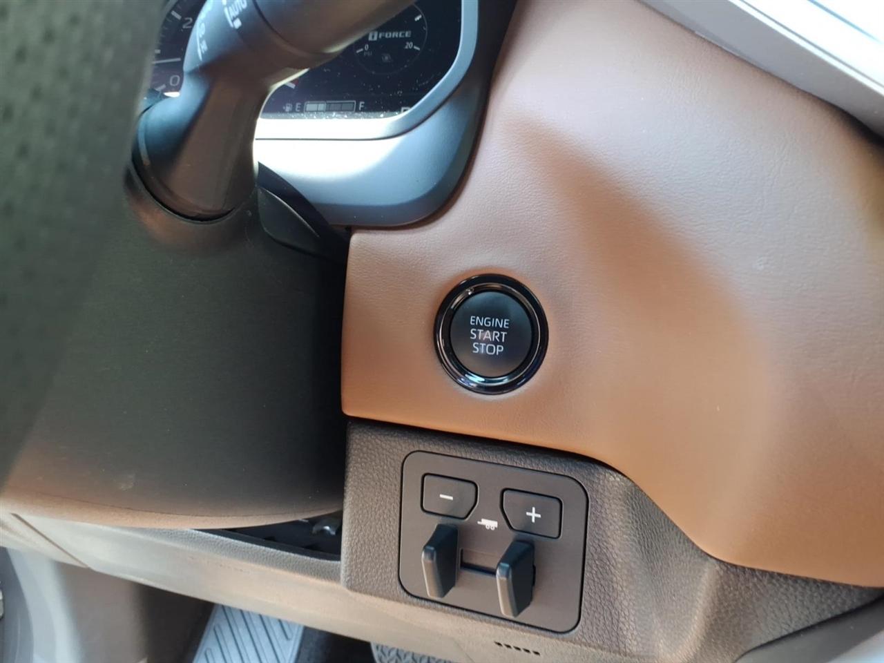 Toyota Tundra  2025