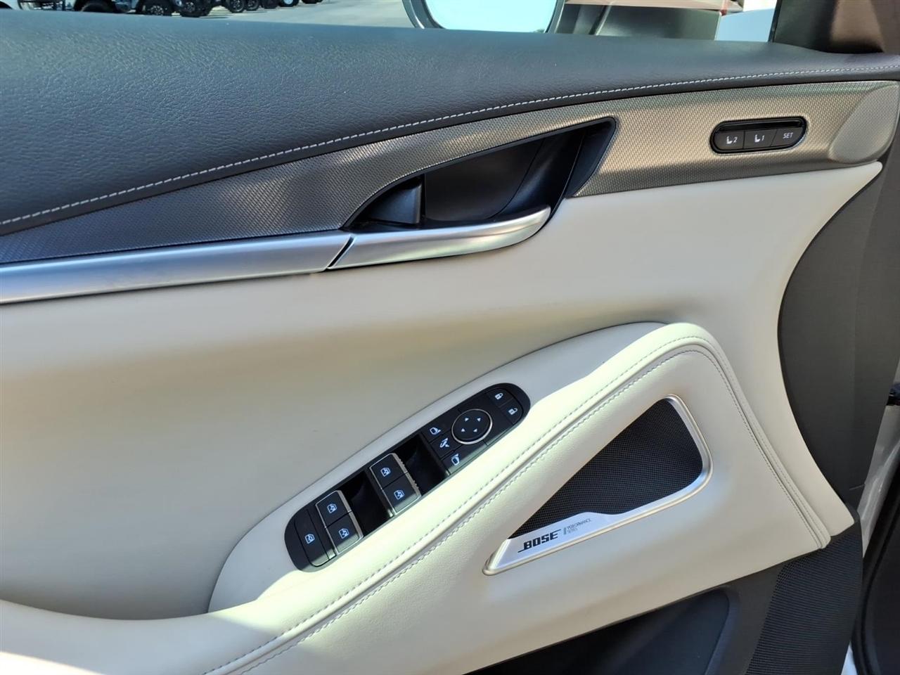Infiniti QX60  2023