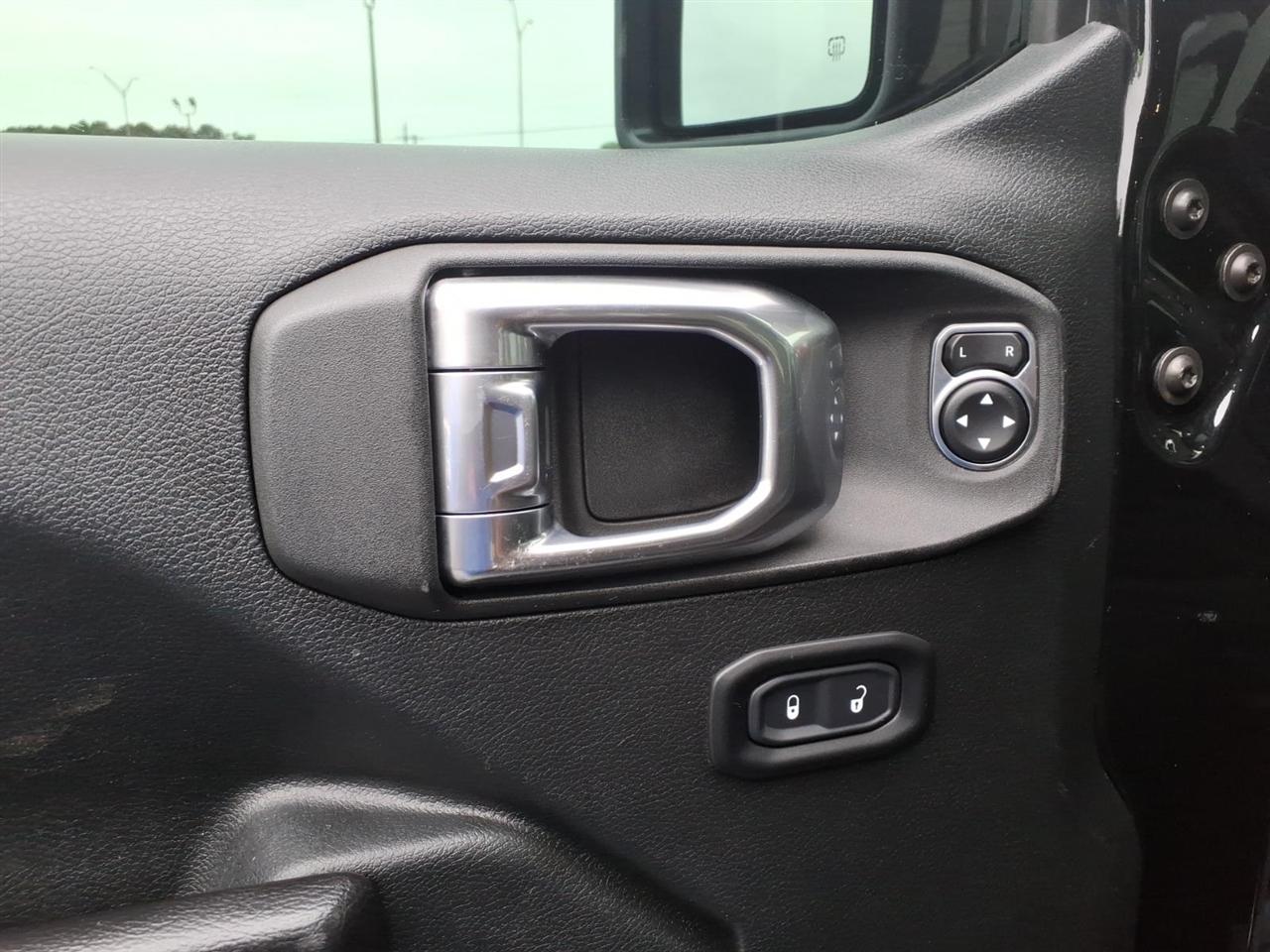 Jeep Gladiator  2021