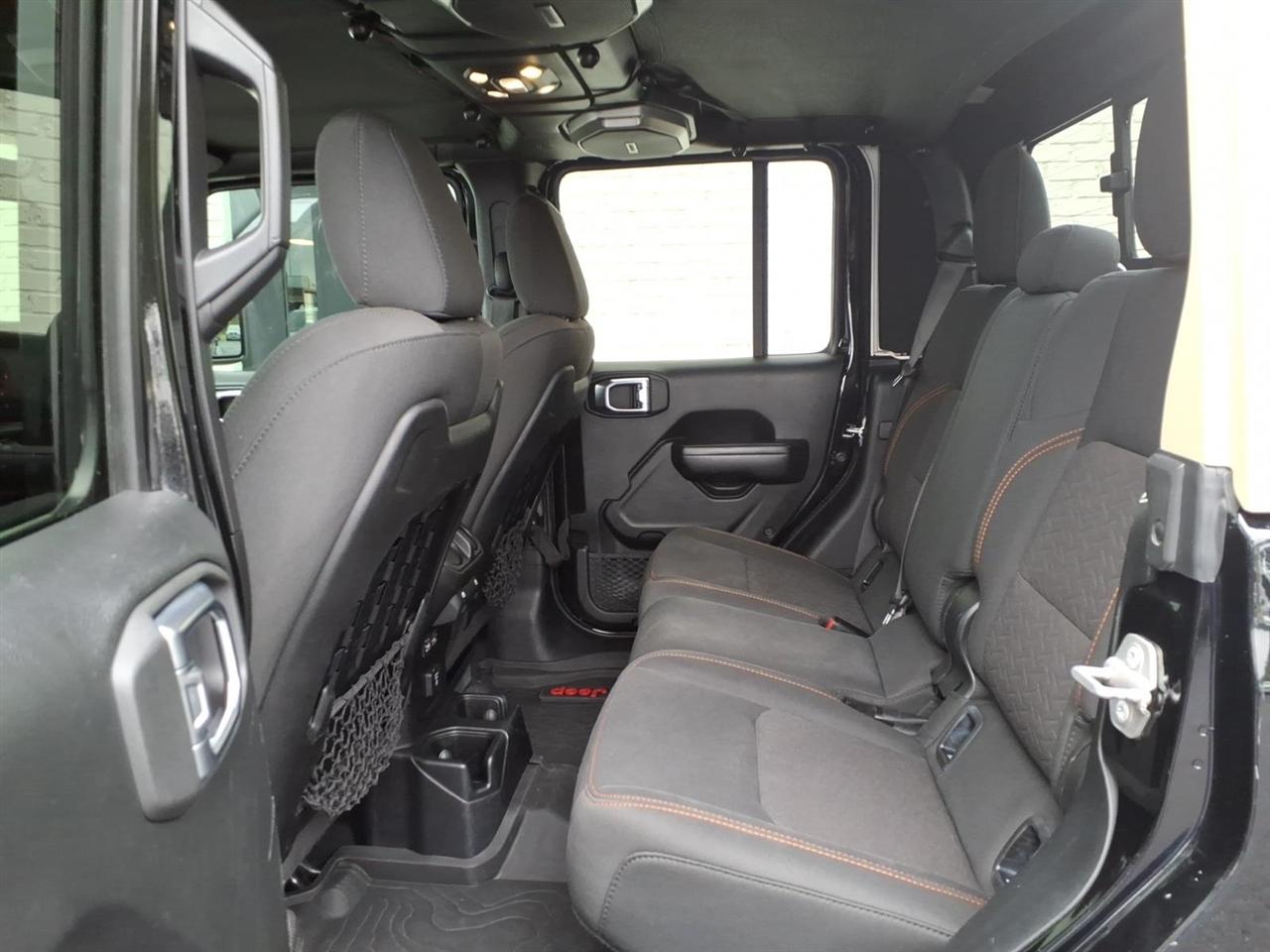 Jeep Gladiator  2021
