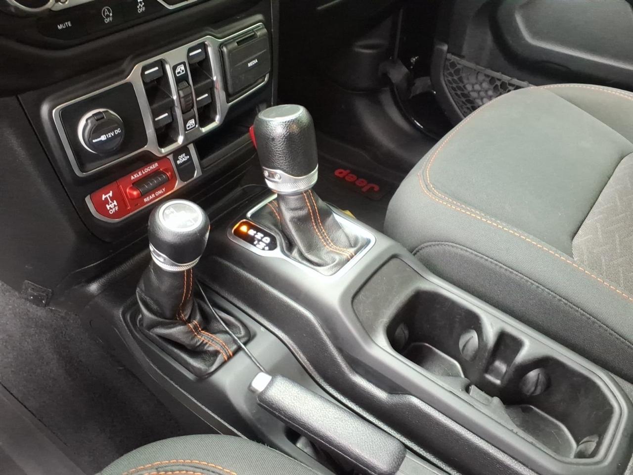 Jeep Gladiator Mojave 4x4 2021