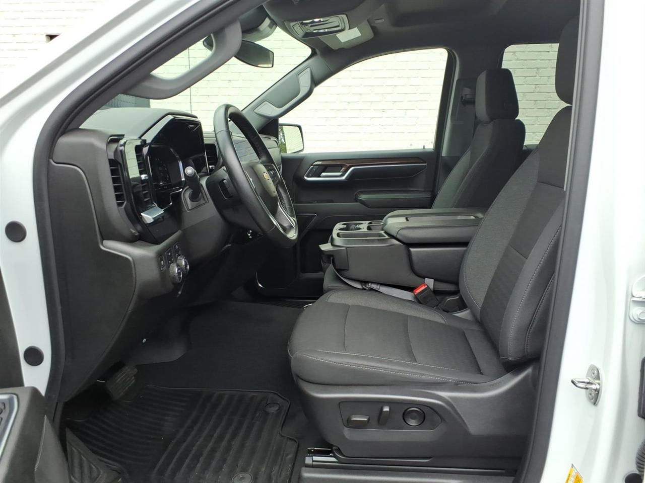 Chevrolet Silverado 1500  2024
