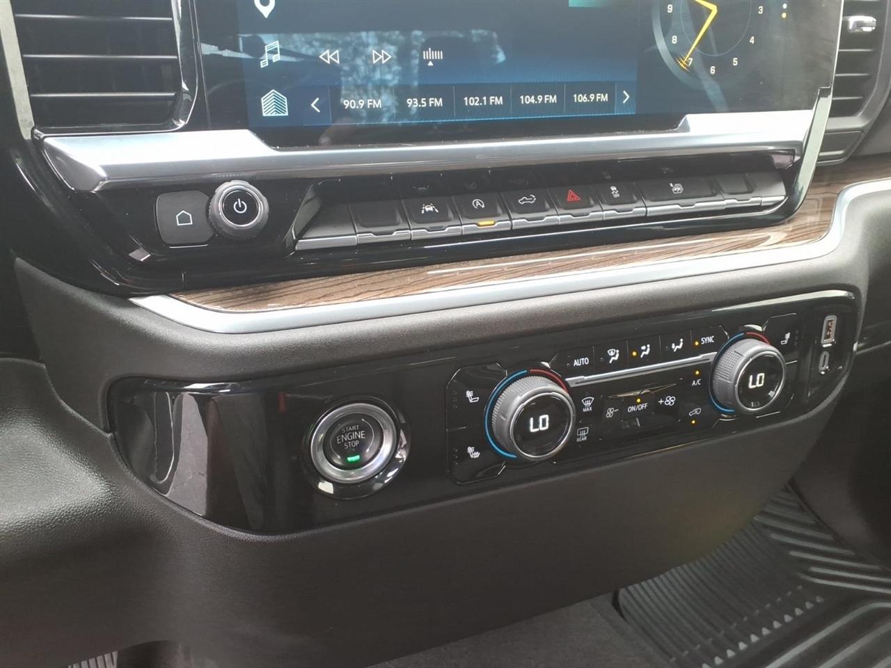 Chevrolet Silverado 1500 LT 4WD 2024