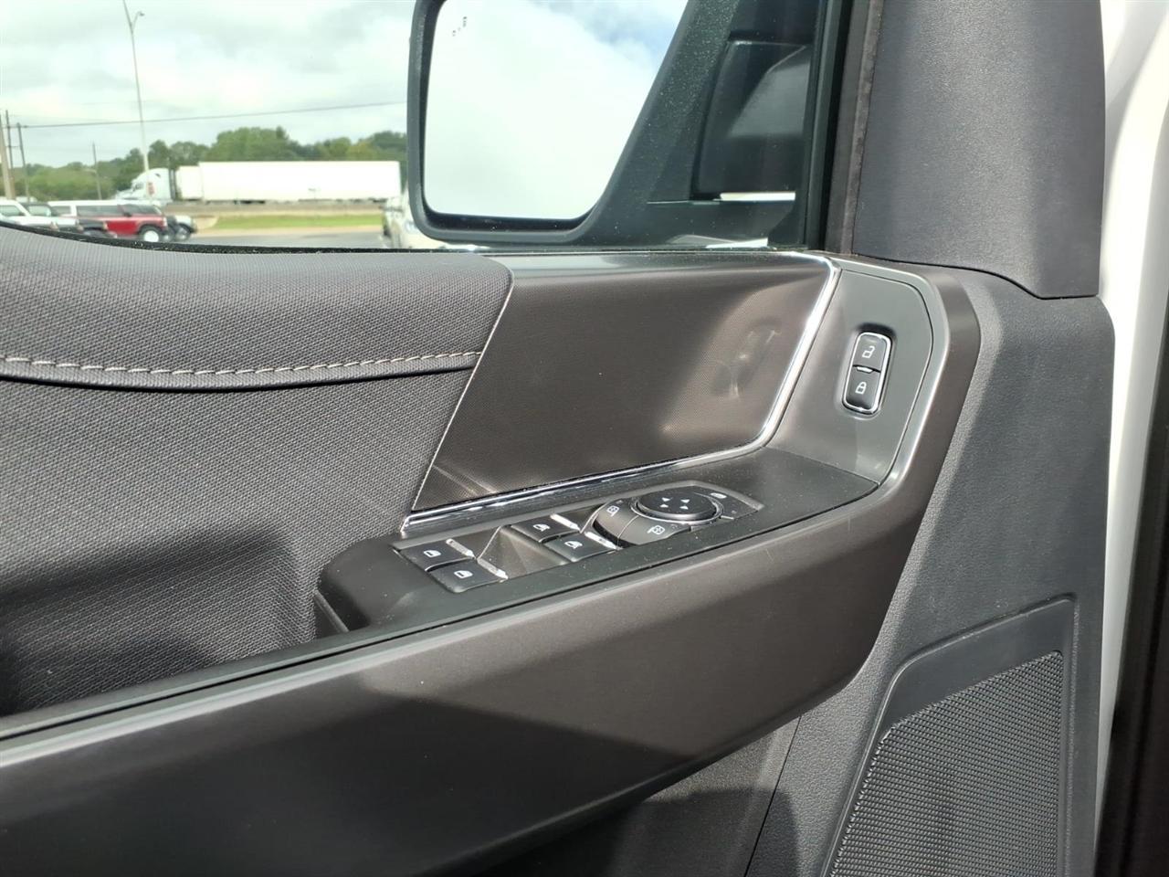 Ford F-150 XLT 4WD SuperCrew 5.5' Box 2024