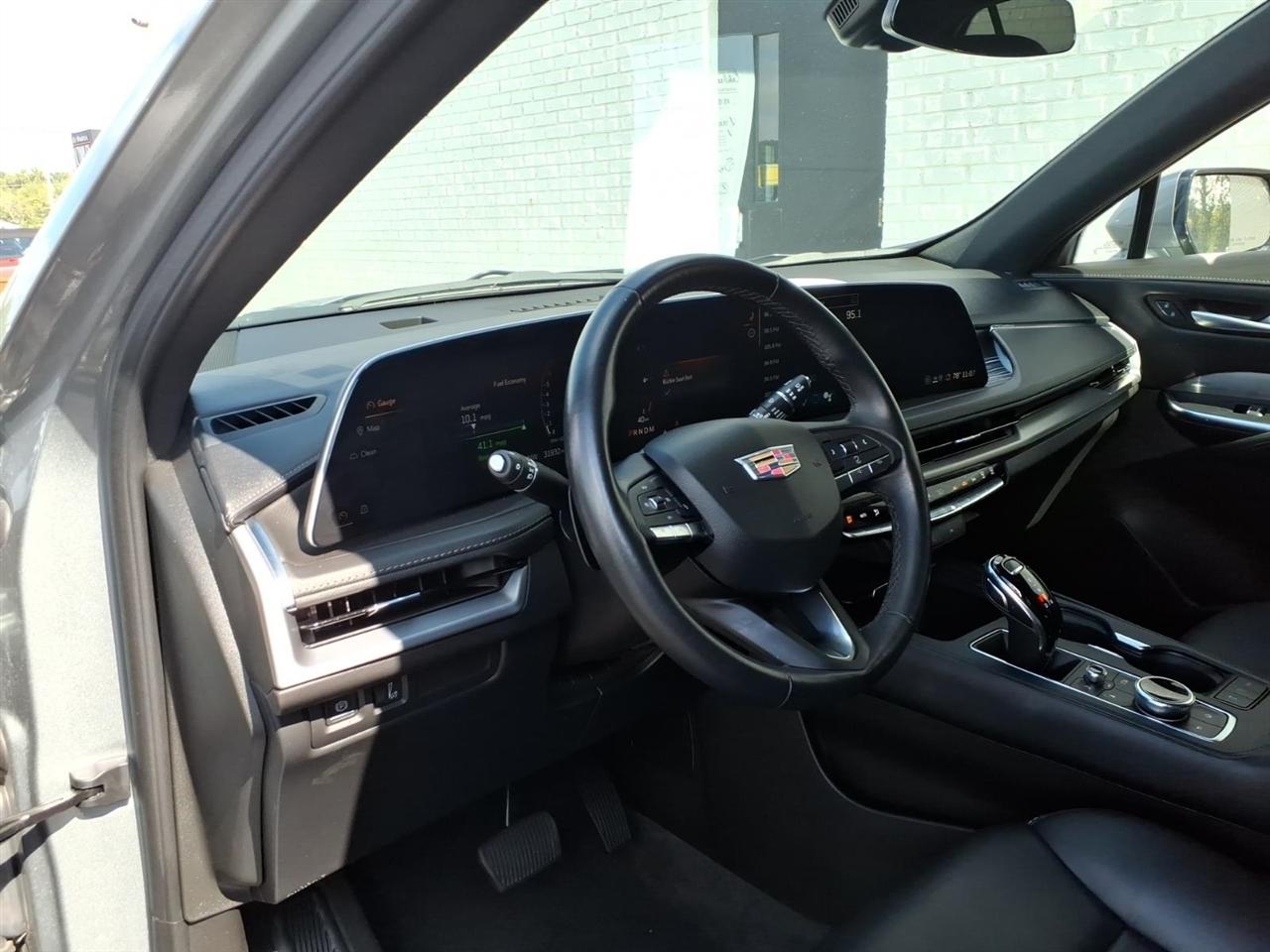 Cadillac XT4  2025