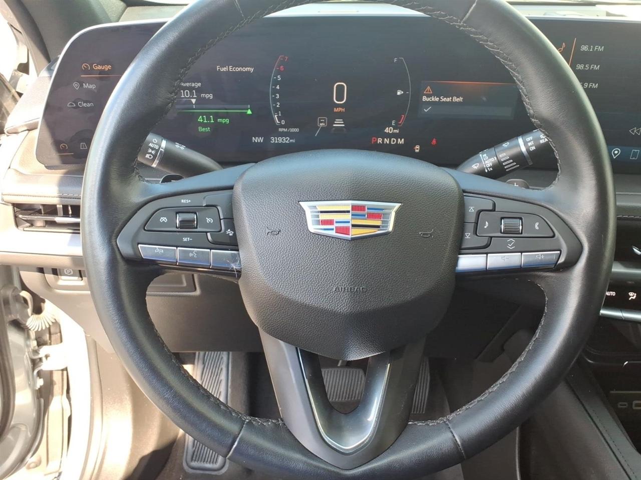 Cadillac XT4  2025