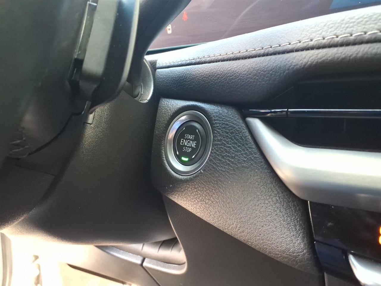Cadillac XT4  2025