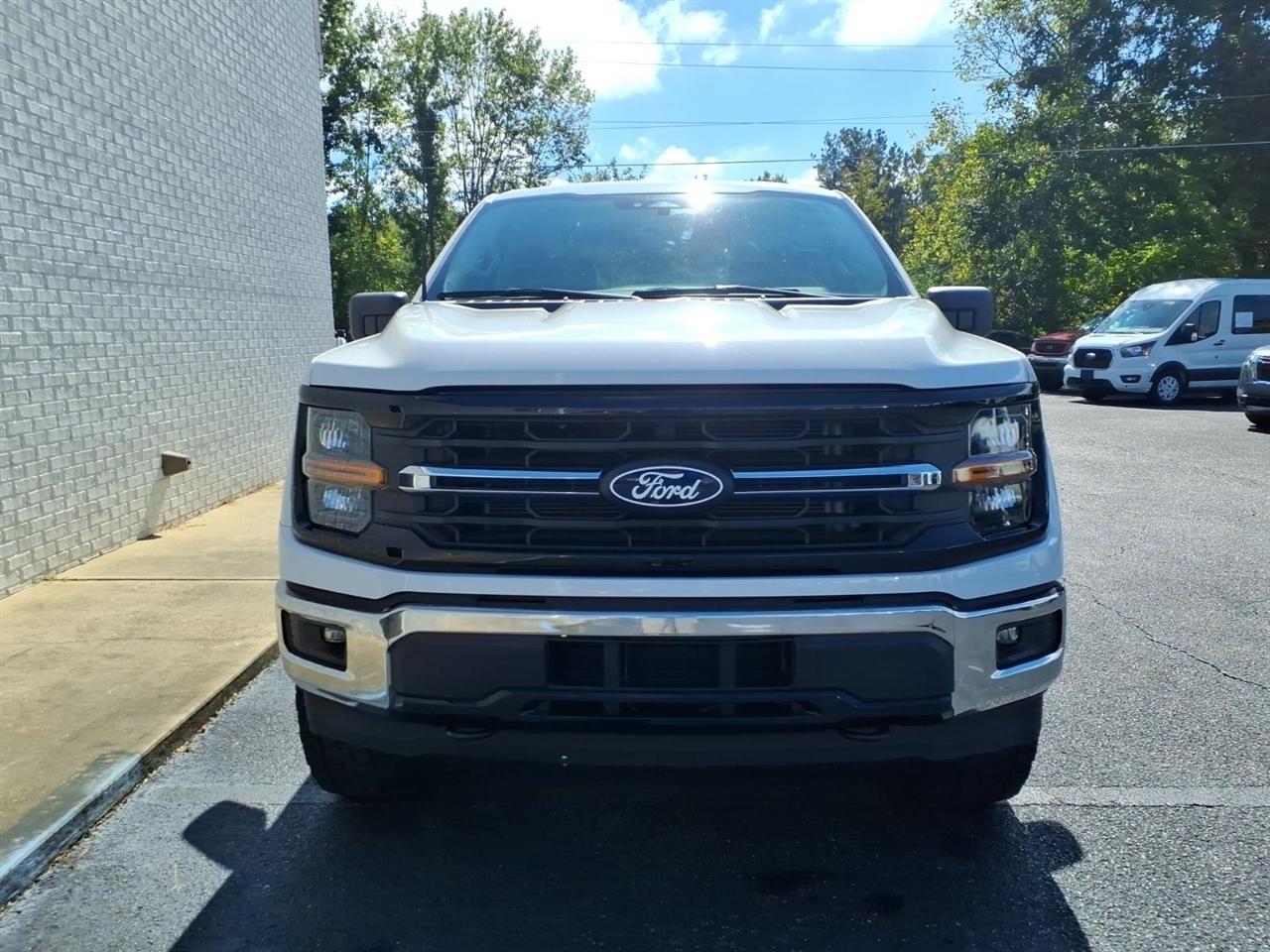 Ford F-150  2025